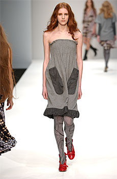 Autumn Winter 05/06 - LOOK 13
