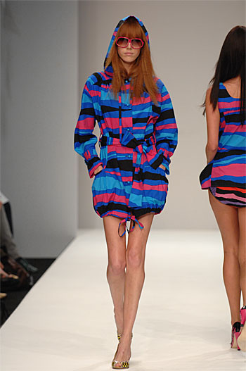 Spring Summer 08 - Catwalk 7