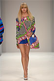 Spring Summer 08 - Catwalk 8