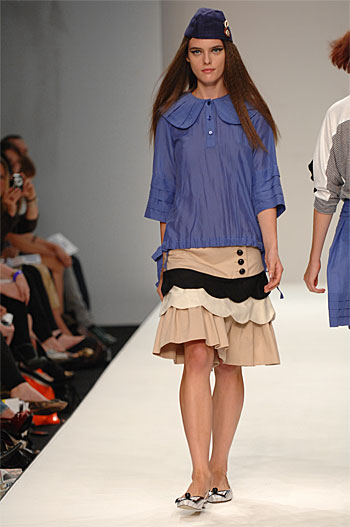 Spring Summer 08 - Catwalk 13