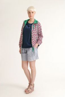 SS12 MINI MEAN ROSES WEDGE BANDAGE - RED - Other Image